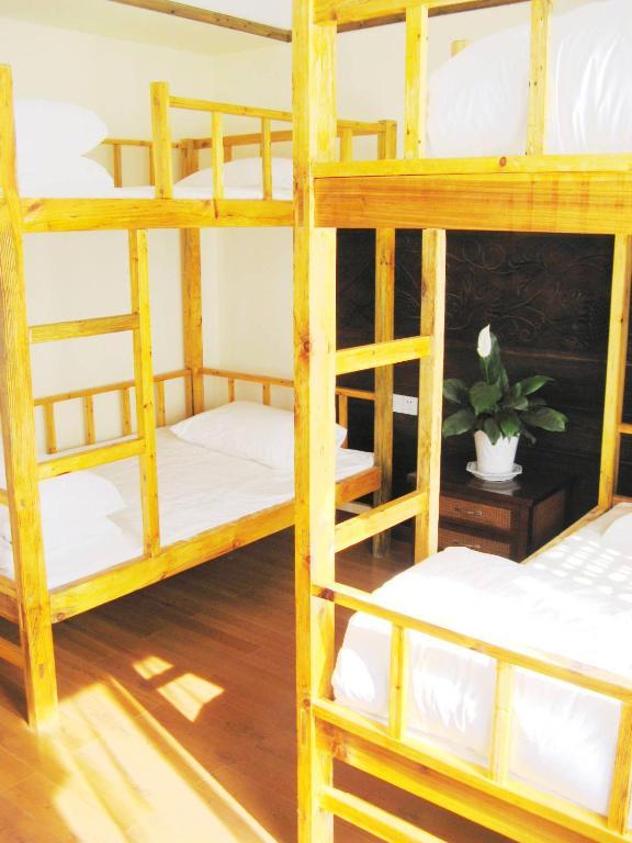 Bajie Youth Hostel Zhangjiajie Quarto foto